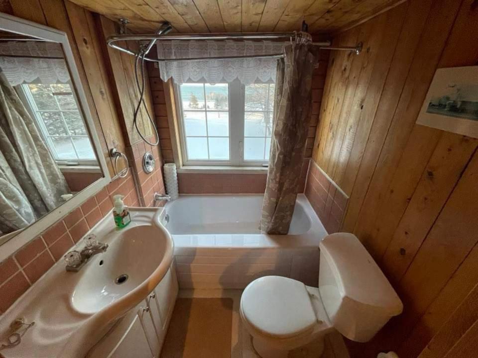 Gite MacDale B&B Paspebiac Esterno foto