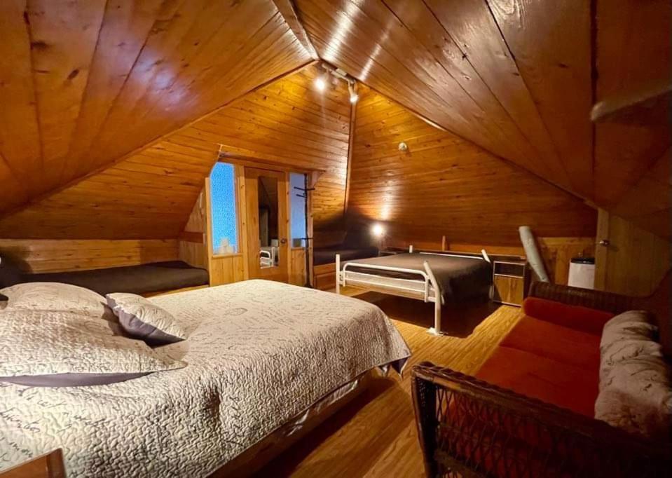 Gite MacDale B&B Paspebiac Esterno foto